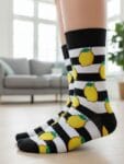 Siyah Şeritli Limon Tasarım Soket Çorap