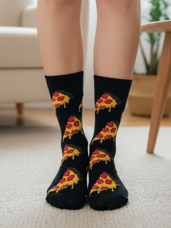 Siyah Pizza Dilim Tasarım Soket Çorap (1) Siyah Pizza Dilim Tasarım Soket Çorap - Görsel 1