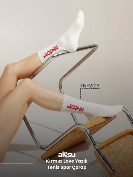 Kırmızı Love Yazılı Tenis Spor Çorap
