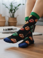 siyah-dilli-aksu-corap